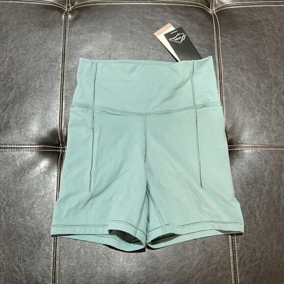 CALIA Women's Inspire 5” Bike Short - Picture 5 of 9